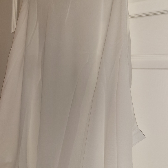 NWT FHQ Collection Women’s White 3/4 Sleeve Accordion Blouse Size 2XL - Picture 7 of 8